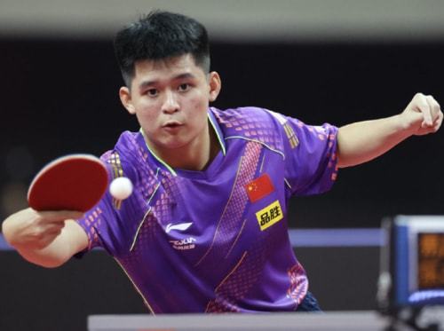 崭露头角同 崭露头角同