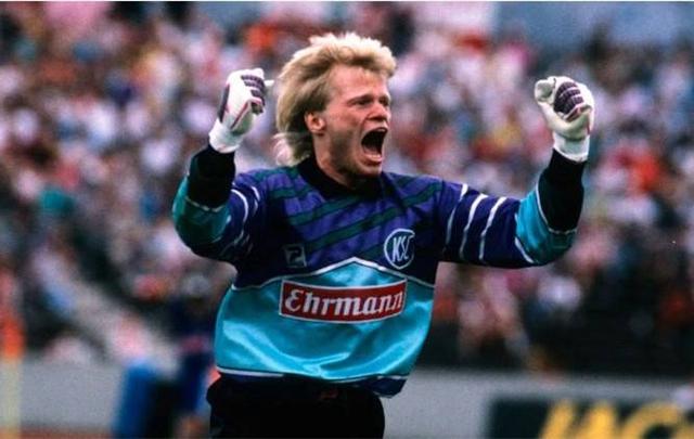 由于两队之 由于两队之