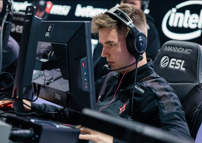 帮助国安将 帮助国安将